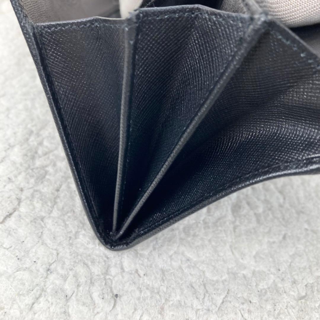 極美品✨プラダ 長財布 サフィアーノ 三角ロゴ プレート フラップ ブラック 黒