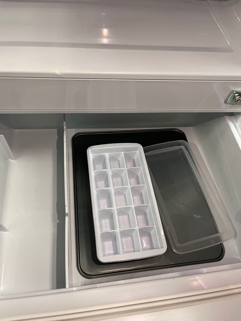 ハイセンス 冷凍冷蔵庫 AT-RF160-WH 2022年製162ℓ T