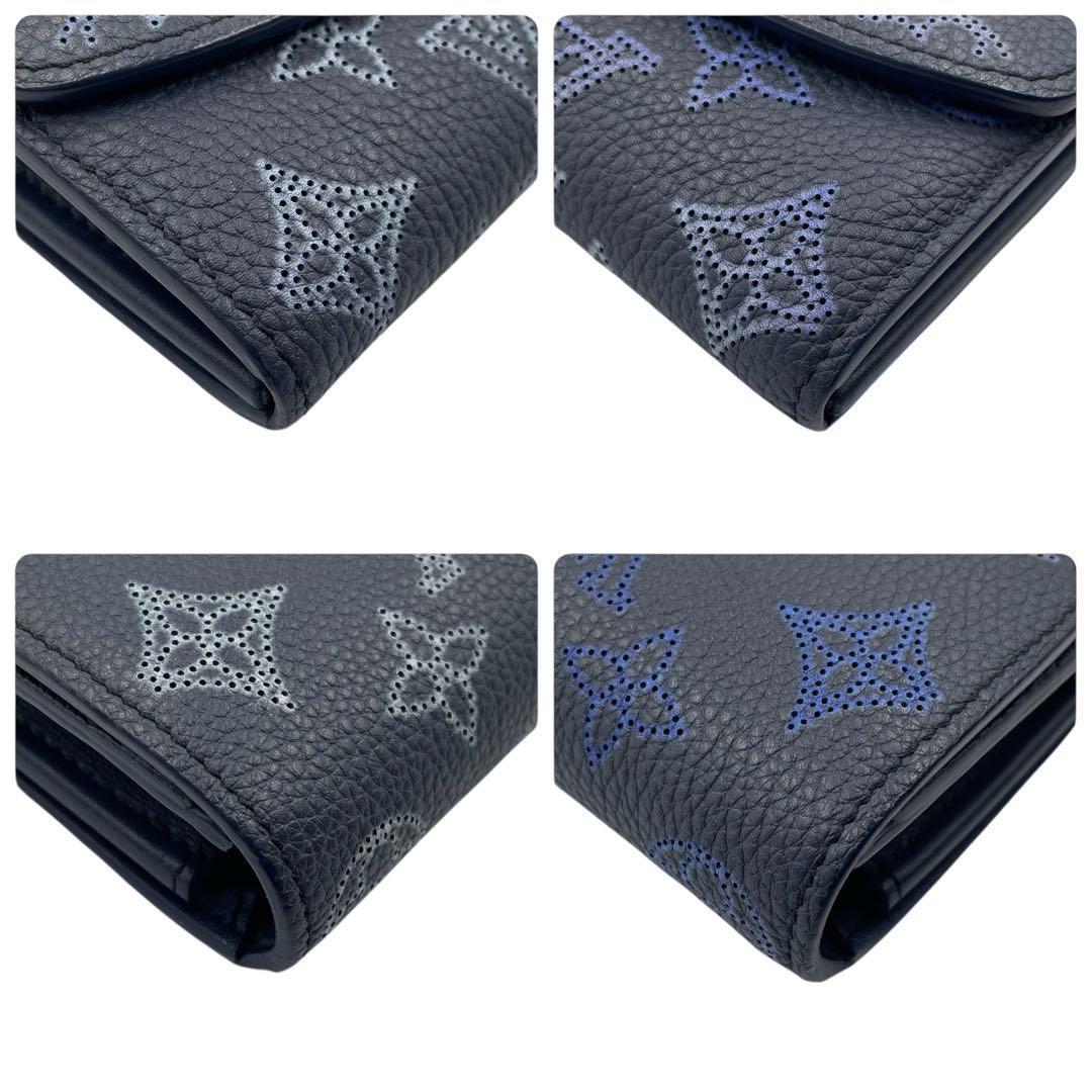 《超美品》 ルイヴィトン マヒナ フライトモード ポルトフォイユイリス ネイビー