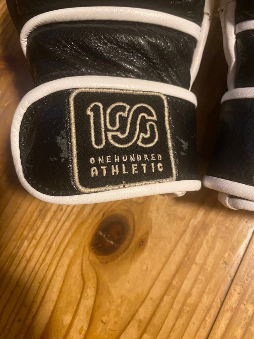 100athletic パウンドグローブ