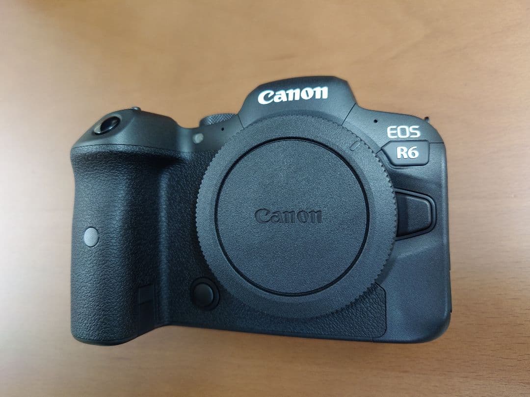 【ほぼ新品】（1400回）CANON キヤノン EOS R6ボディ