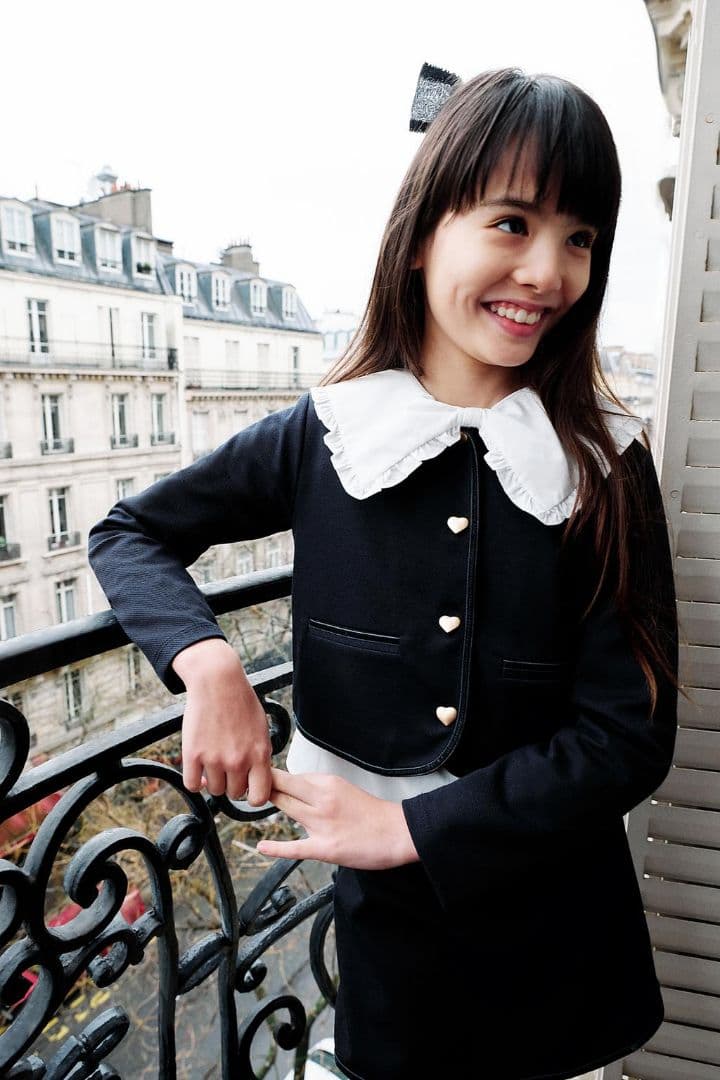 【新品未使用】ZARAキッズ ハートジャケット、スコート&ボウタイシャツ 164