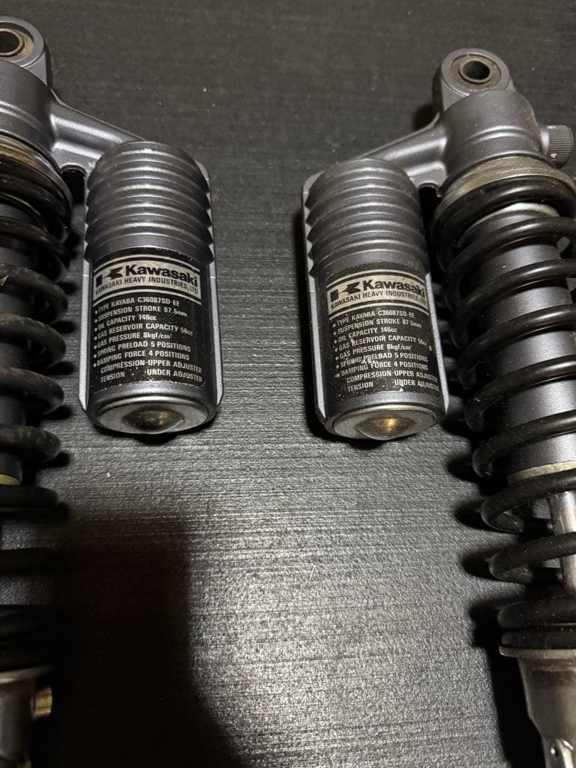 ゼファー400 サスペンション