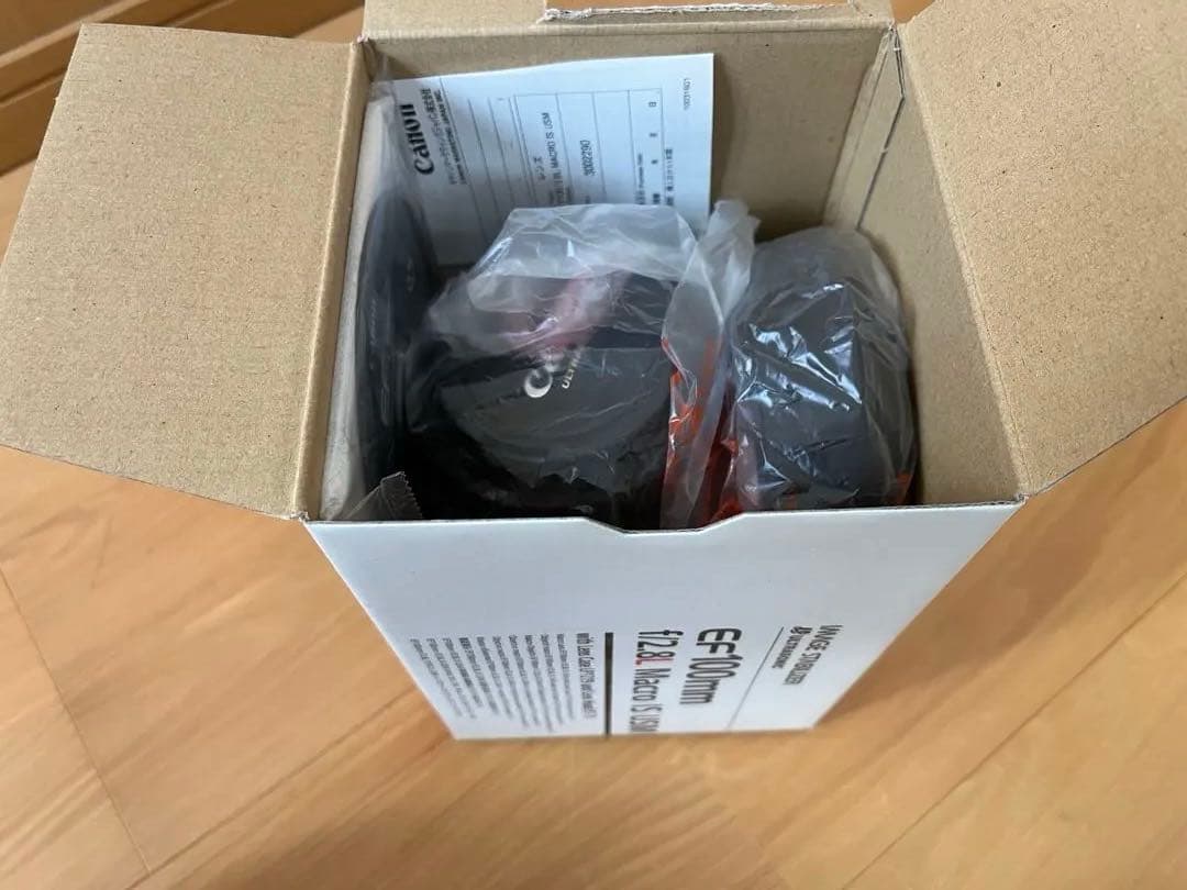 Canon EF 100mm f/2.8 Macro IS USM 超美品