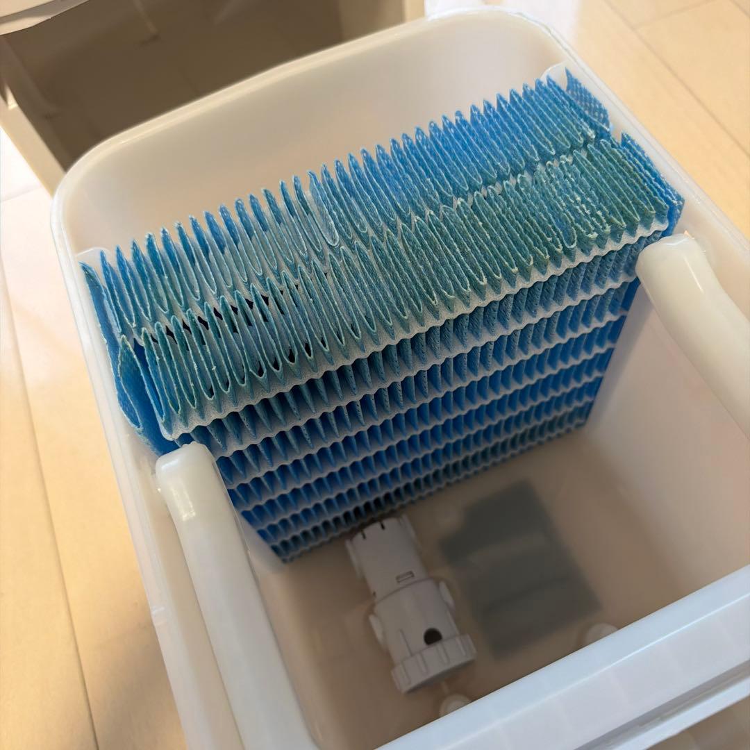 あ*ん様 シャープ加湿器　HV-T75 2024年製