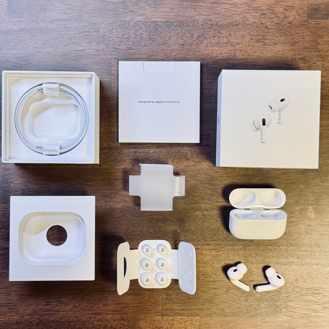 AirPods Pro 第2世代 Lightning MagSafe 箱付属品有