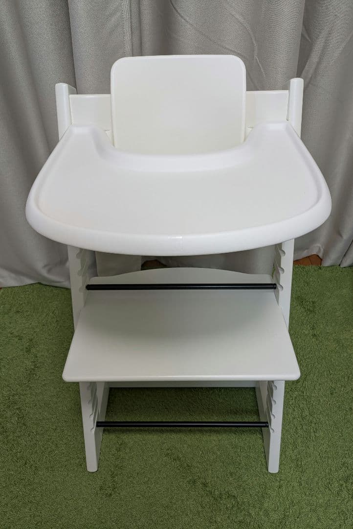 【送料無料】ストッケ トリップトラップ ホワイト ベビーセット付　シリアル4