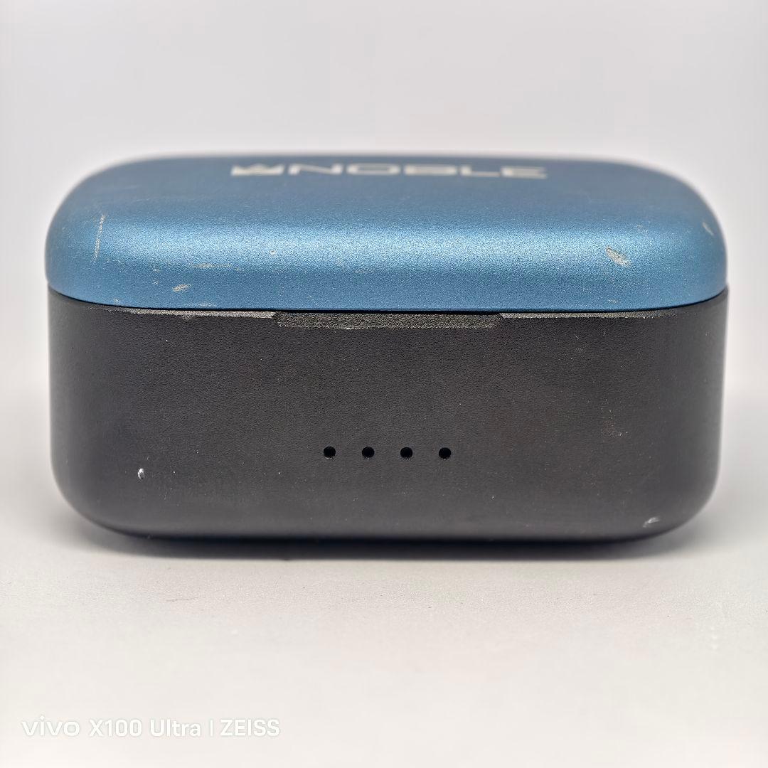 イヤホン Noble FoKus PRO