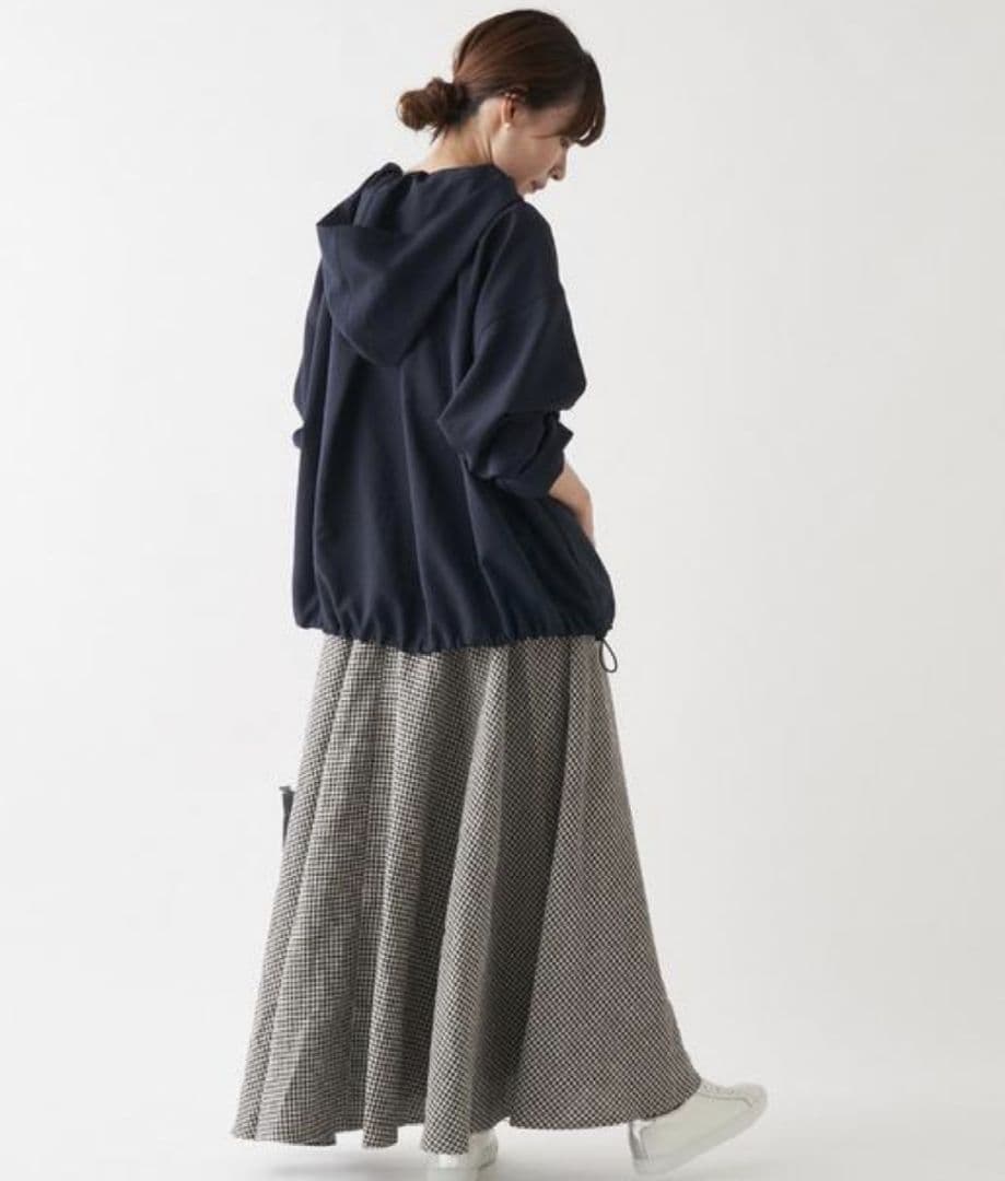 【なあ様】ビアズリー　パーカープルオーバー　ネイビー