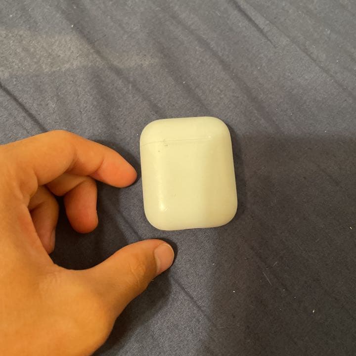 Apple AirPods 第二世代