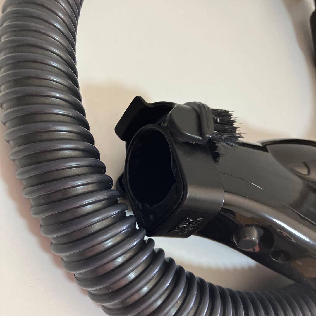 日立 掃除機　CV-SP300J　ホース　蛇腹　スイッチ　パワかるサイクロン　黒