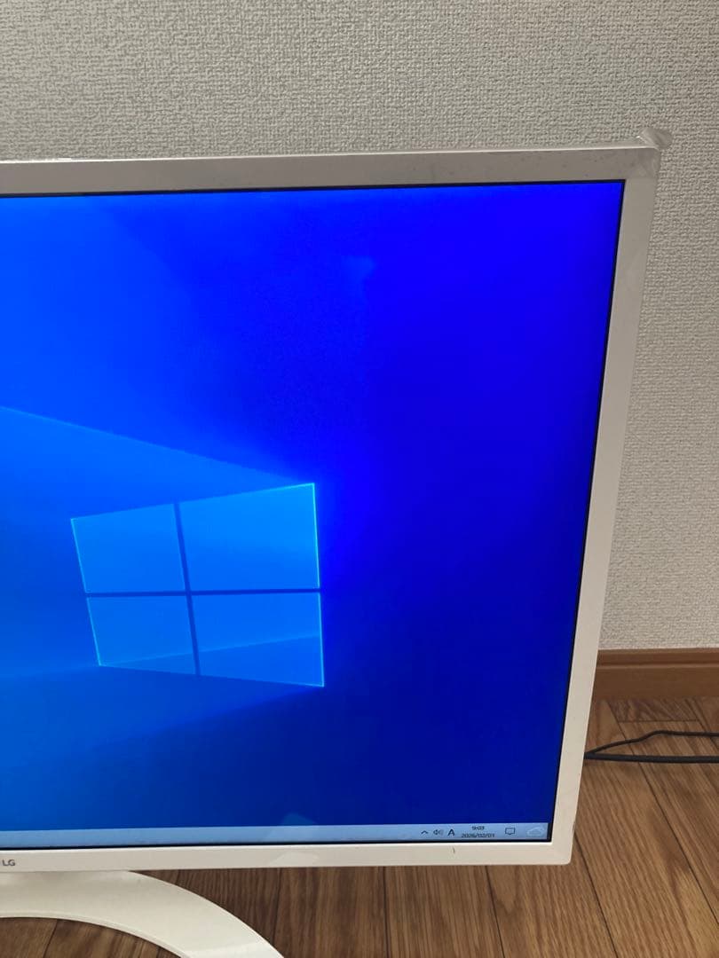 LG モニター　ディスプレイ 32MP58HQ-W 31.5インチ ゲーミング