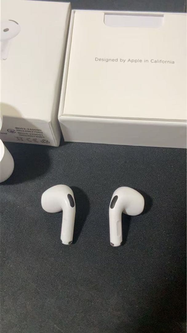 アボカドAirPods4アクティブノイズキャンセル 本体充電ケースと箱付き