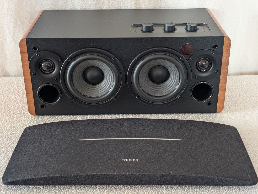 Edifier D12 bluetoothスピーカー