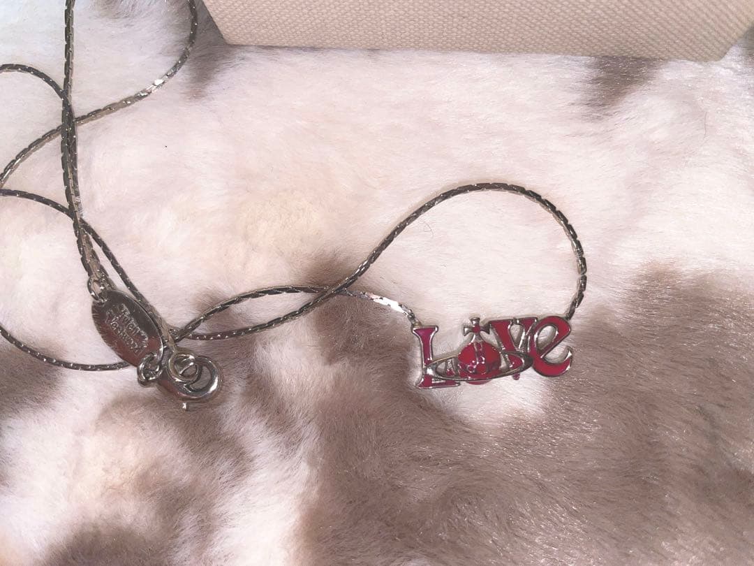 viviennewestwood LOVEネックレス