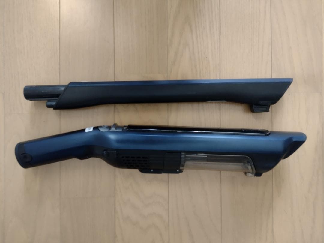 シャーク★コードレスクリーナー★CS401JRB★バッテリー新品と大差なし★1