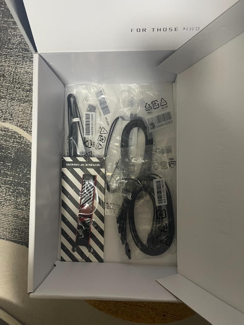 ROG MAXIMUS Z690 FORMULA ゲーミングマザーボード