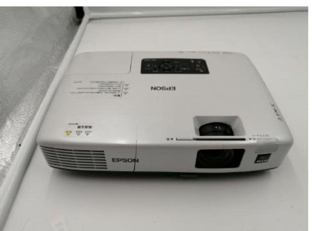 EPSON EB-1720 プロジェクター本体