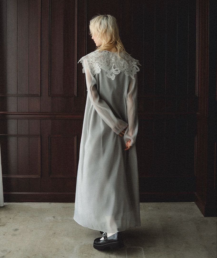 Big collar A-line dress オケージョン　et.UNIVER