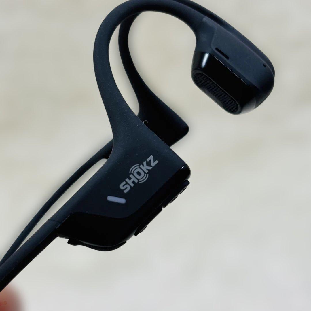 【美品】Shokz OPENRUN PRO 2 骨伝導イヤホン