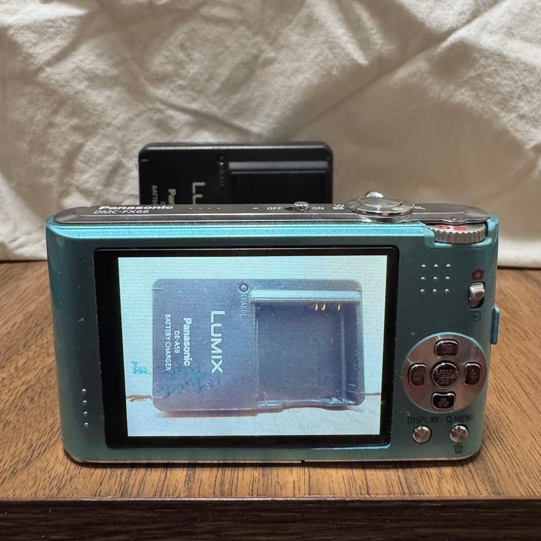 美品　Panasonic LUMIX DMC-FX66 パナソニック