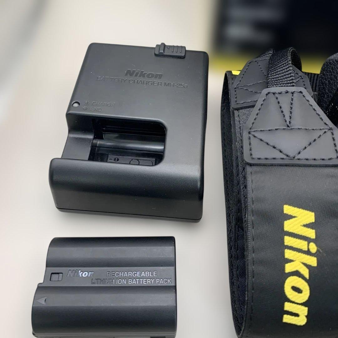 Nikon Z5 ボディNIKKOR Z40mm f/2他付属品