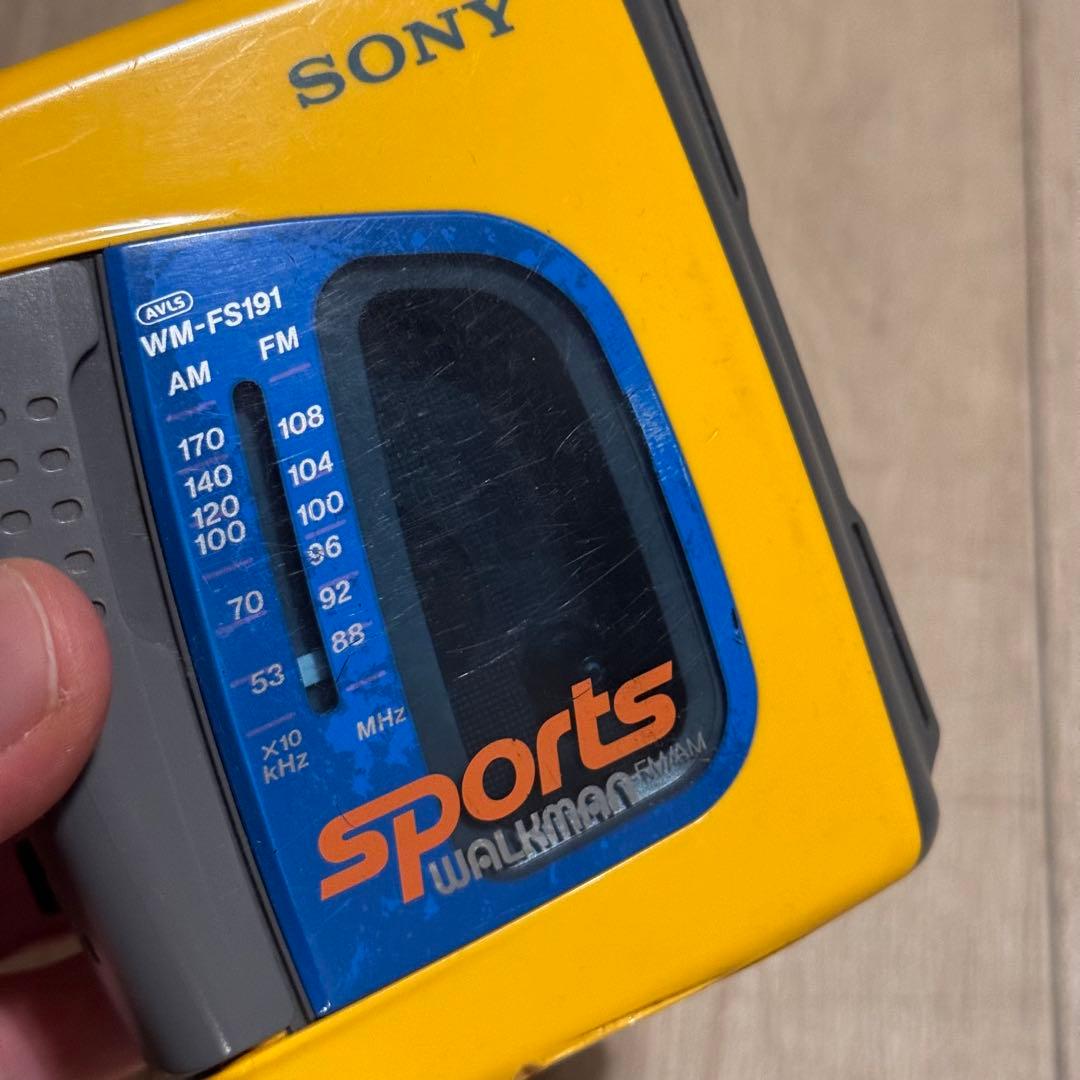 90’s SONY SPORTS 本体 ＋ イヤホン 付き 90年代 カセット