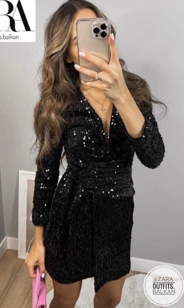 新品タグ付　ZARA スパンコールミニワンピース