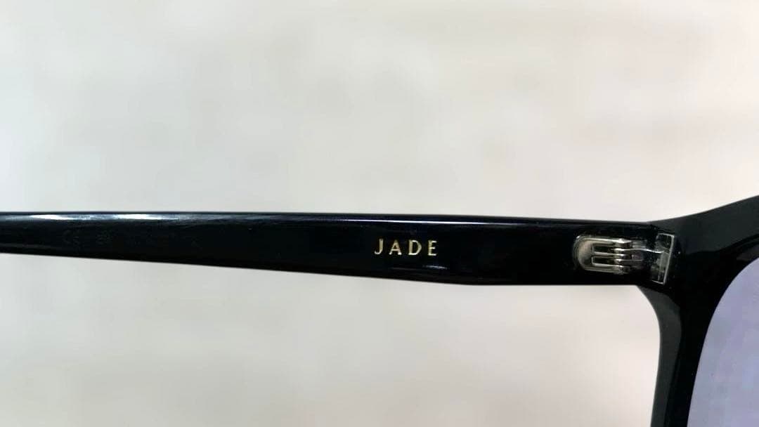 国内正規品 GENTLE MONSTER JADE - 01(B)サングラス