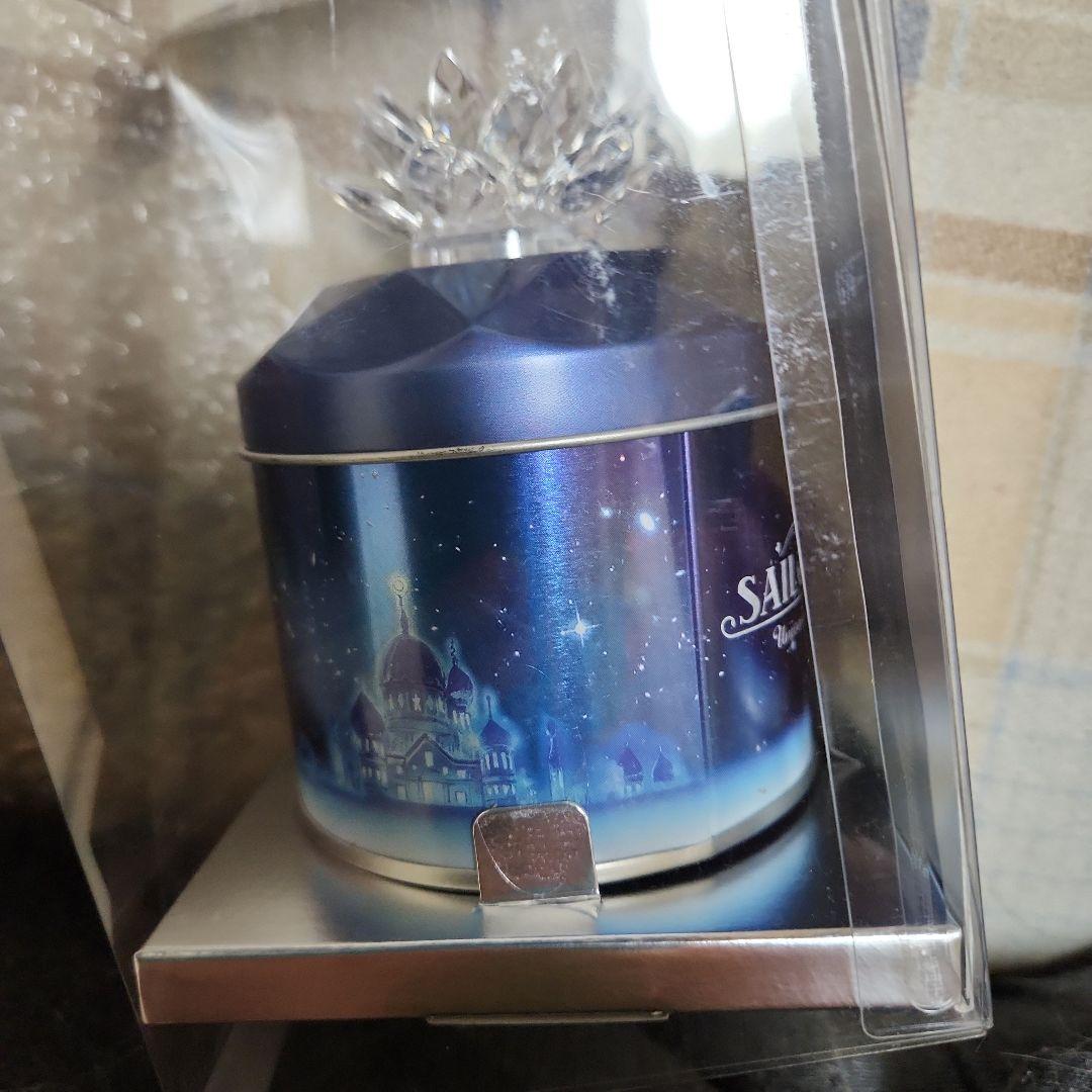 セーラームーン銀水晶お菓子缶