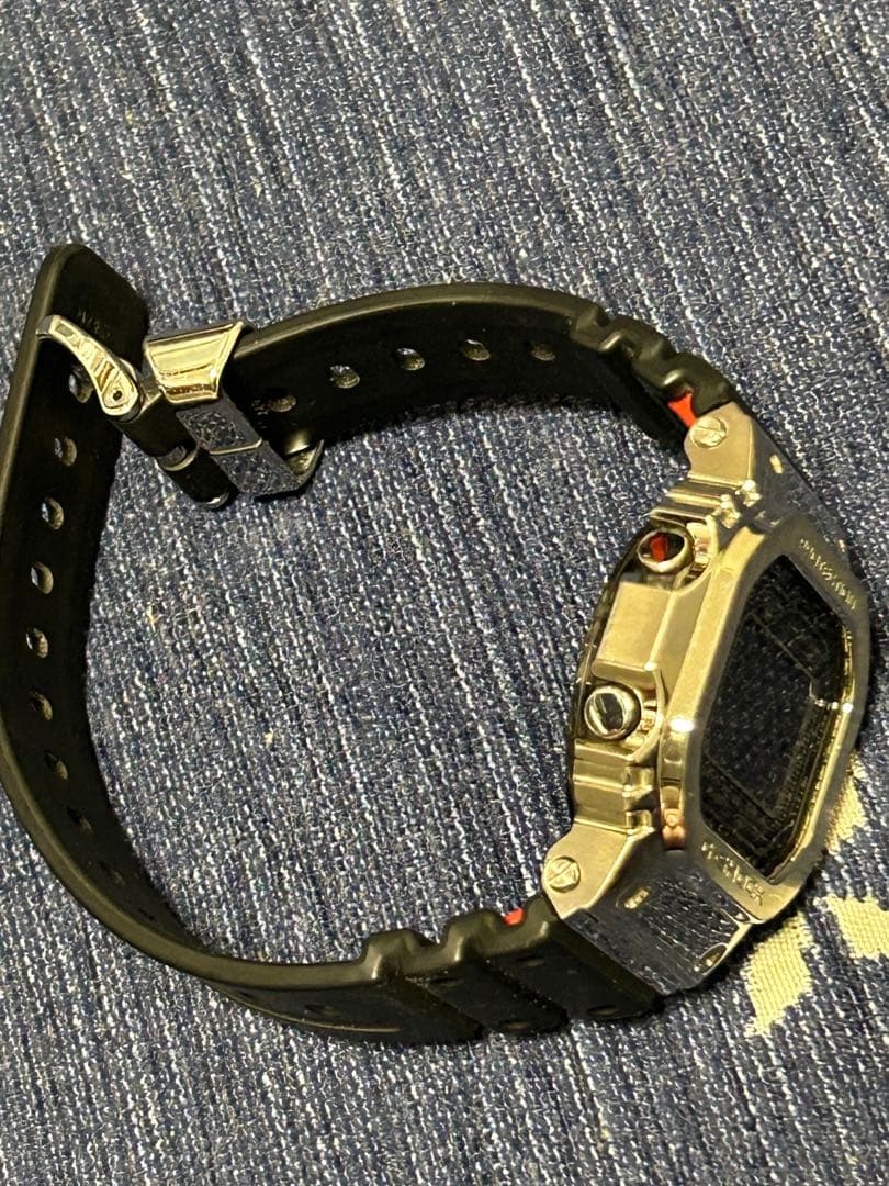 時計 g-shock gmw-b5000