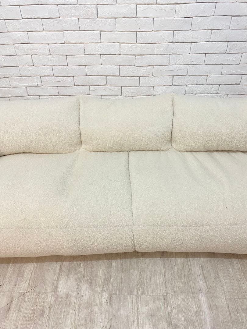 【東京都内23区配送無料】定価11万　3人がけ　ソファー　椅子　カウチ　ビーズ