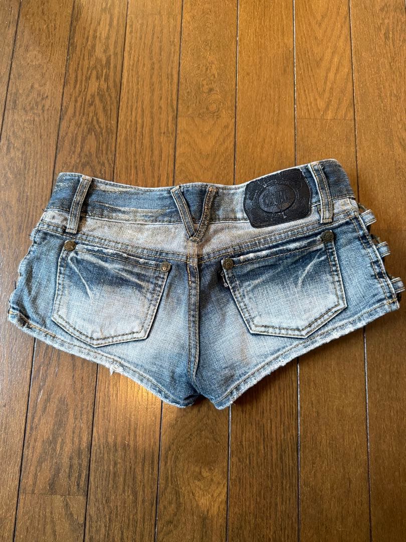 d.i.a. サイドリング/ラメ/ショートパンツ