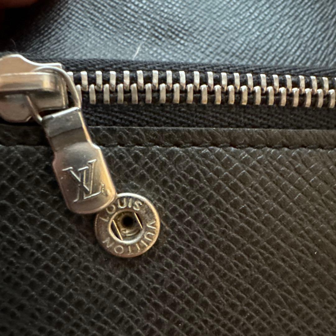 ルイヴィトン　タイガ ポルトフォイユ アコルディオン M30992 TH1057