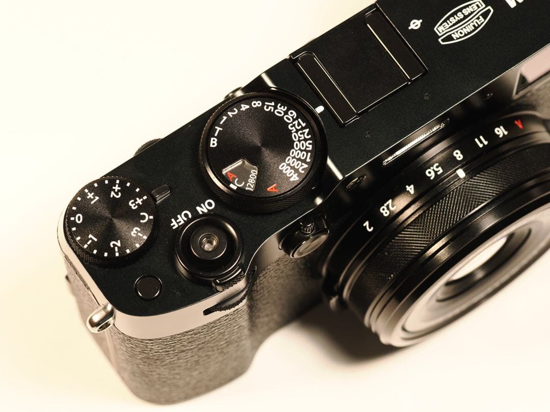 富士フイルム FUJIFILM X100VI 多言語モデル