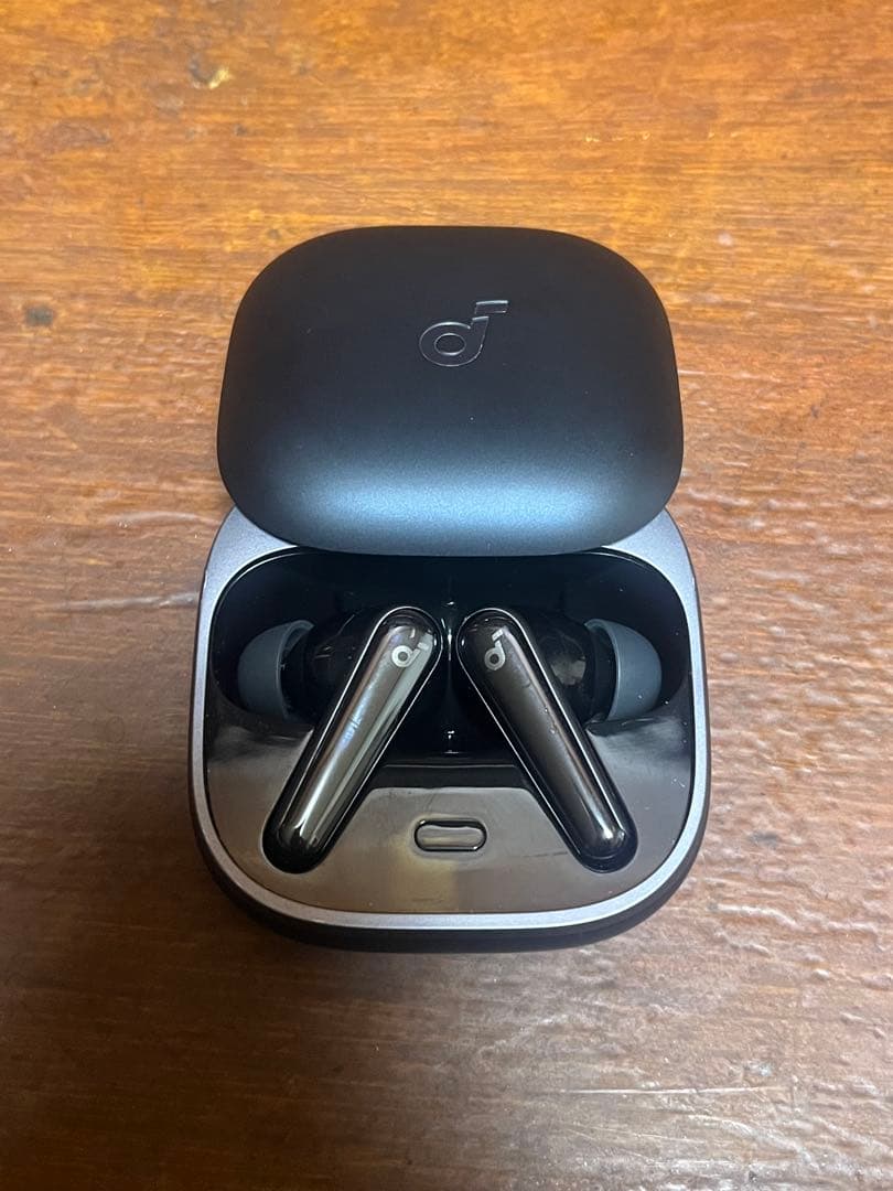 イヤホン Soundcore Liberty 5