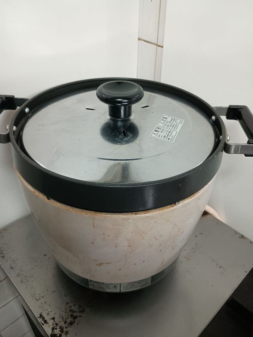 使用期間　3ヶ月　RR-200CF 業務用炊飯器 シルバー 都市ガス