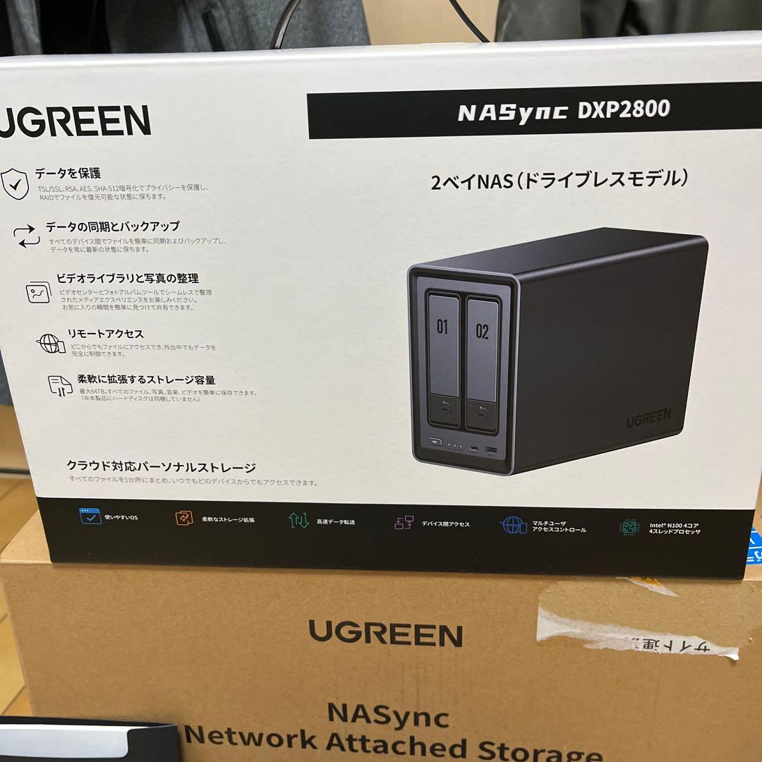 UGREEN NASync DXP2800 2TBハードディスク付き