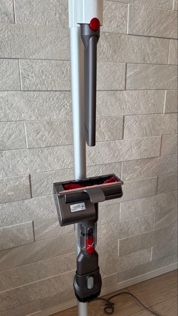 ダイソン SV18 コードレスクリーナー デジタルスリム