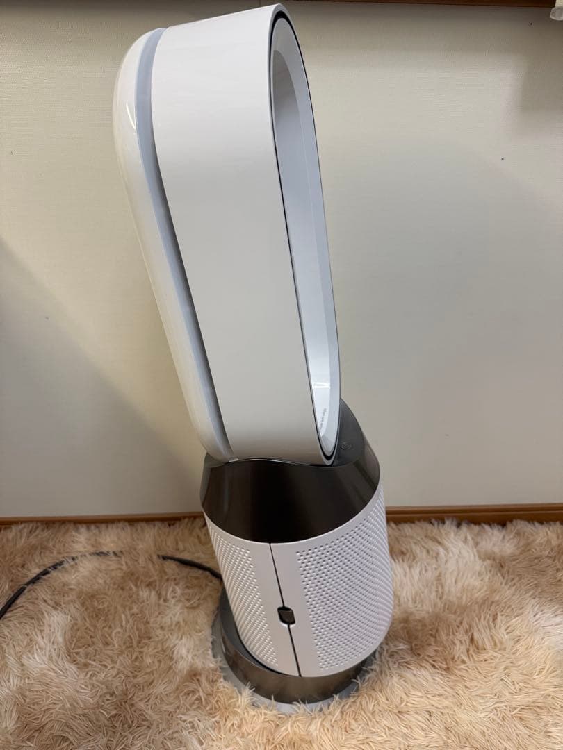 25年8月購入　Dyson Hot+Cool HP10WW