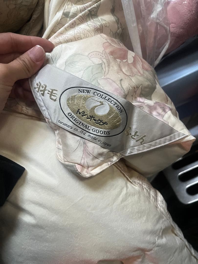 羽毛布団 花柄　150x210cm ホワイトグース95% 羽毛布団