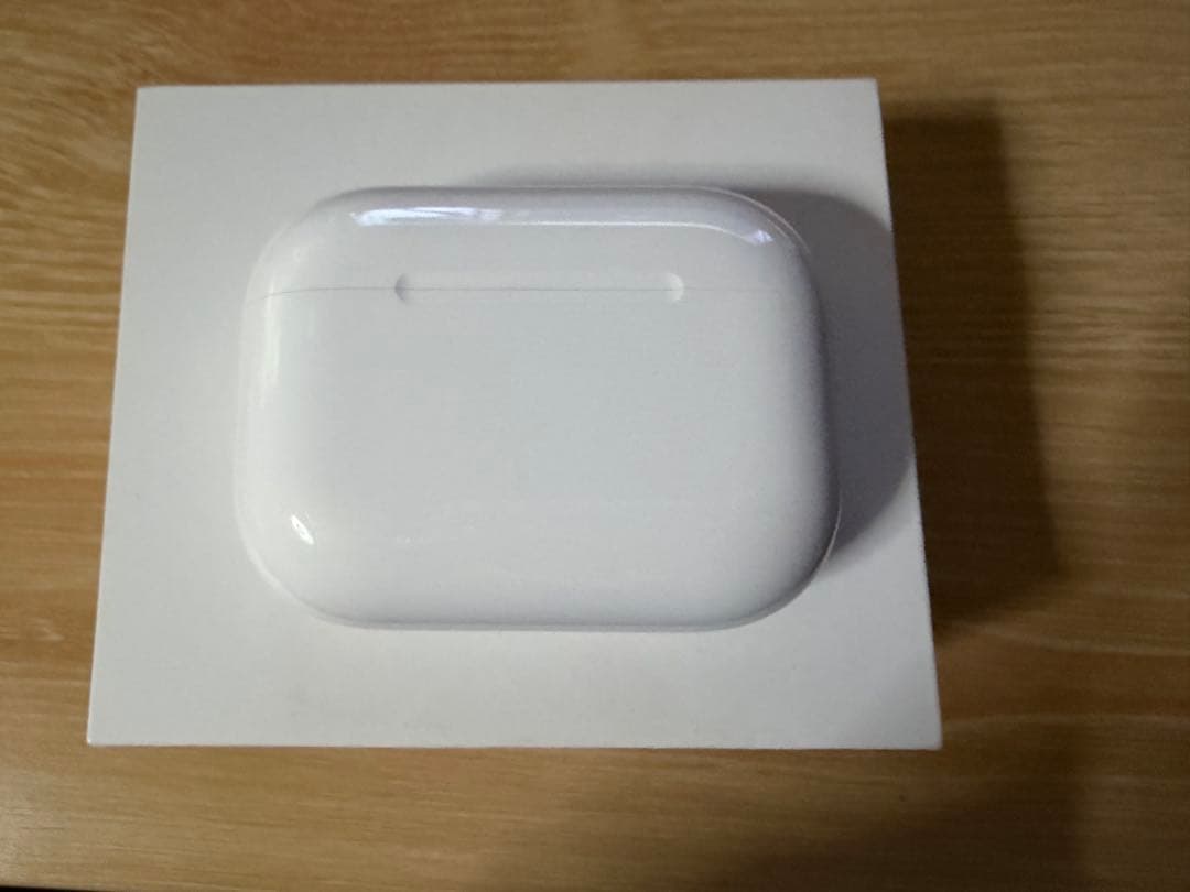 AirPods Pro 3 ケース、片耳のみ