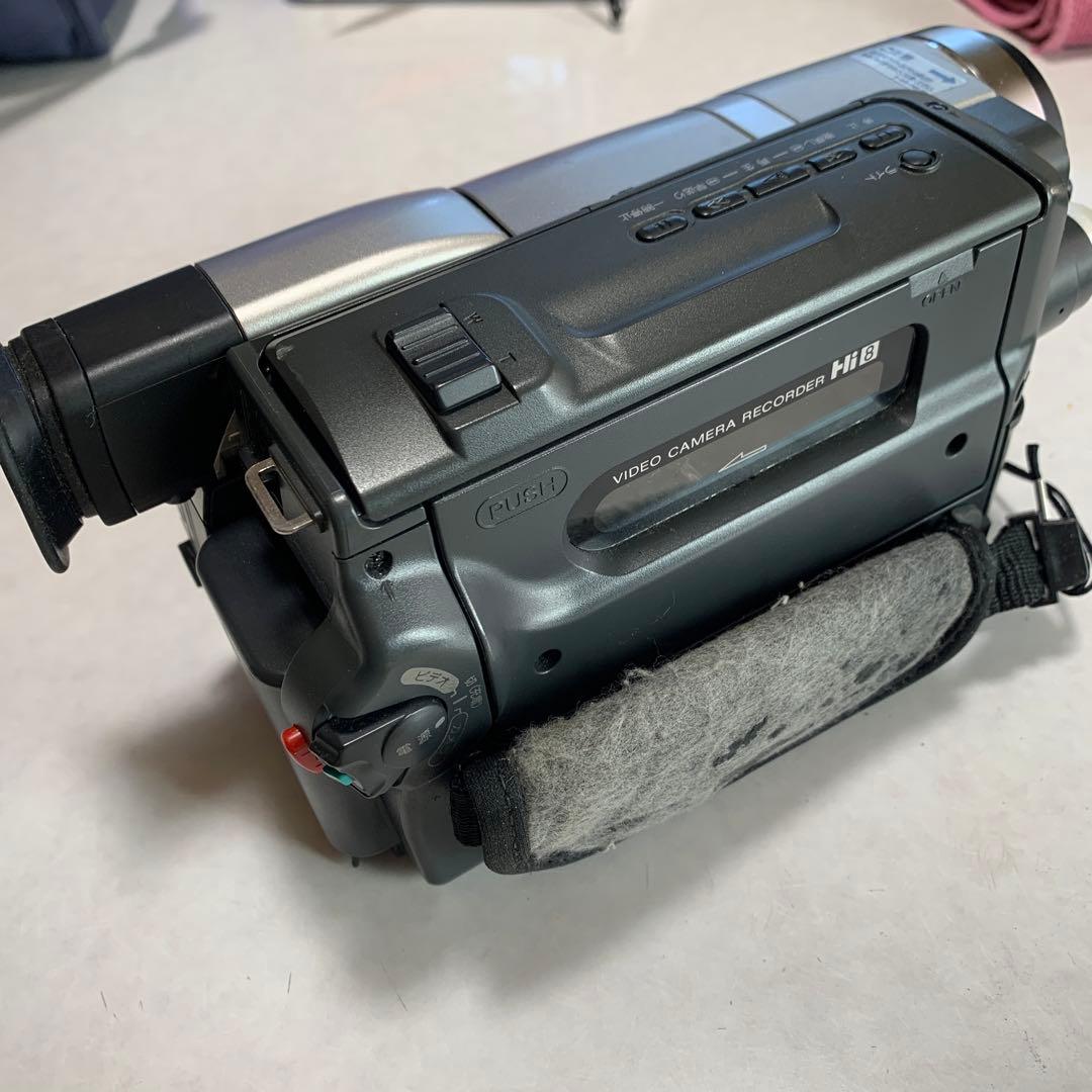 訳あり品　SONY VideoHi8 Handycam CCD-TRV96