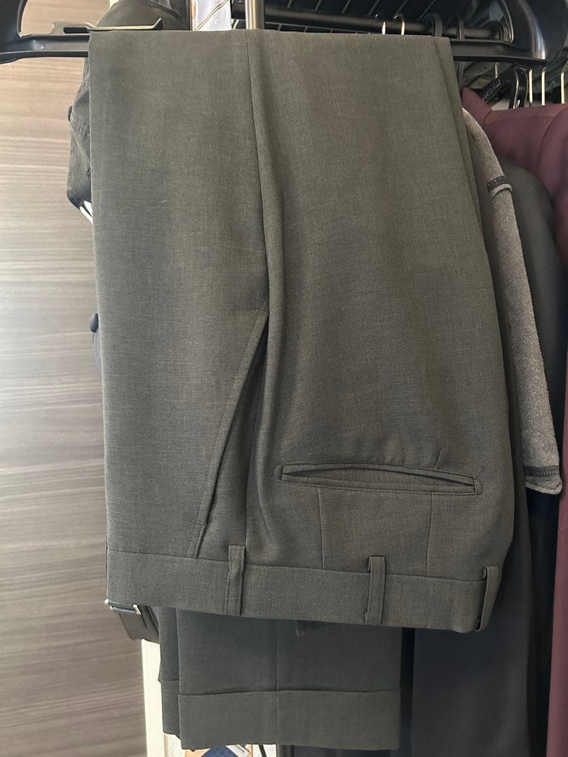 ダブルオーダースーツ