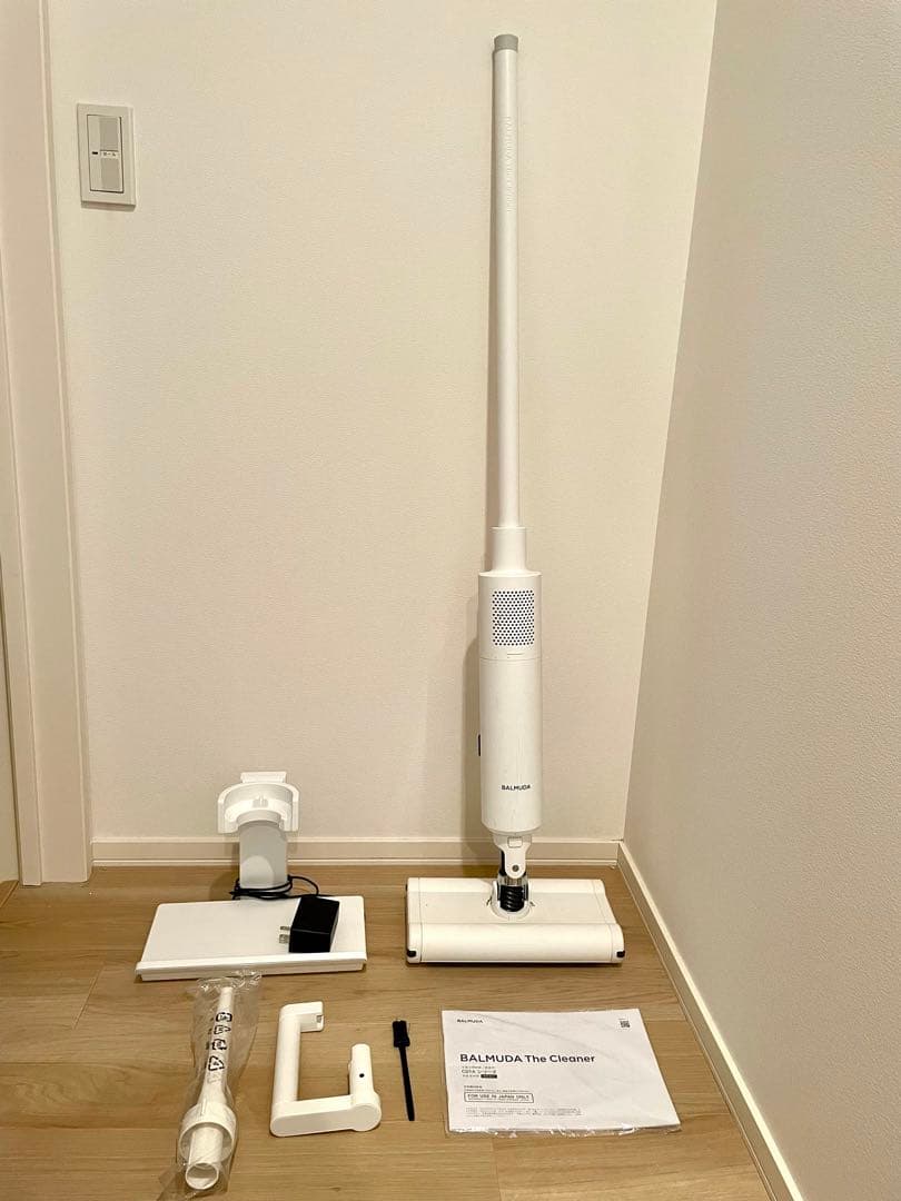 バルミューダ 掃除機 スティッククリーナー BALMUDA C01A-WH