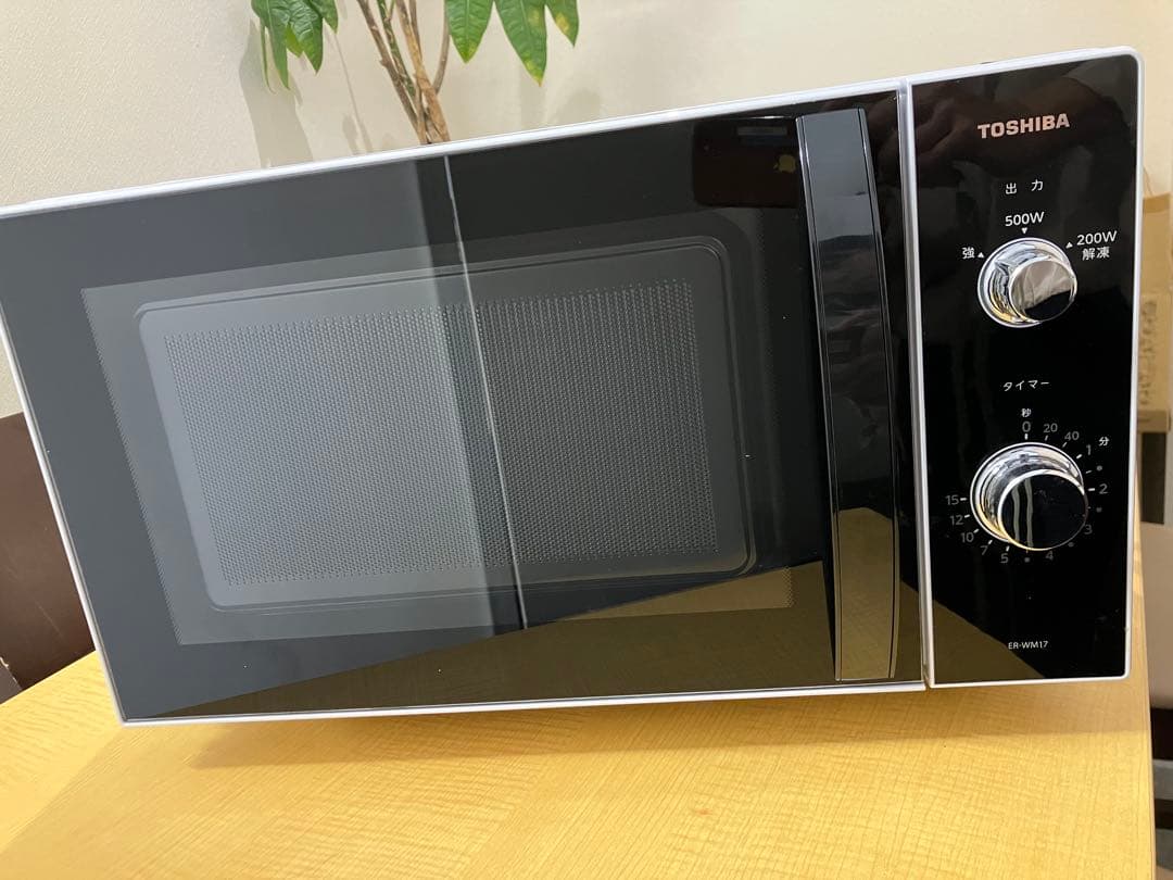 美品 TOSHIBA 2023年製　単機能 電子レンジ ホワイト 庫内フラット