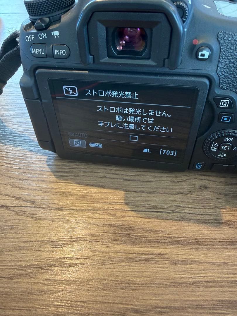 ココ【お値下げ】Canon EOS 8000D 本体レンズ3本セット