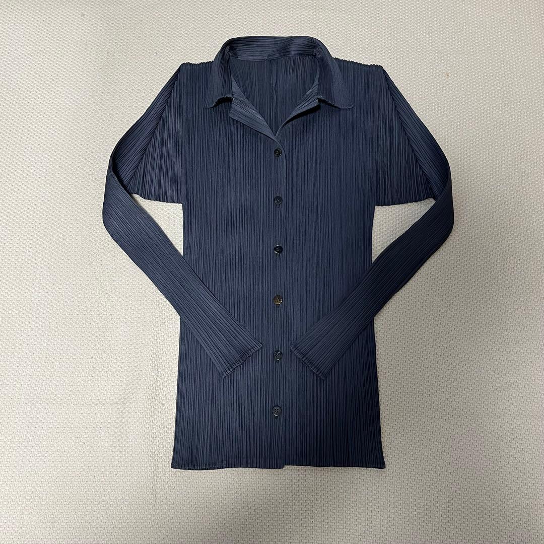 PLEATSPLEASE イッセイミヤケ カーディガン　グレー　3