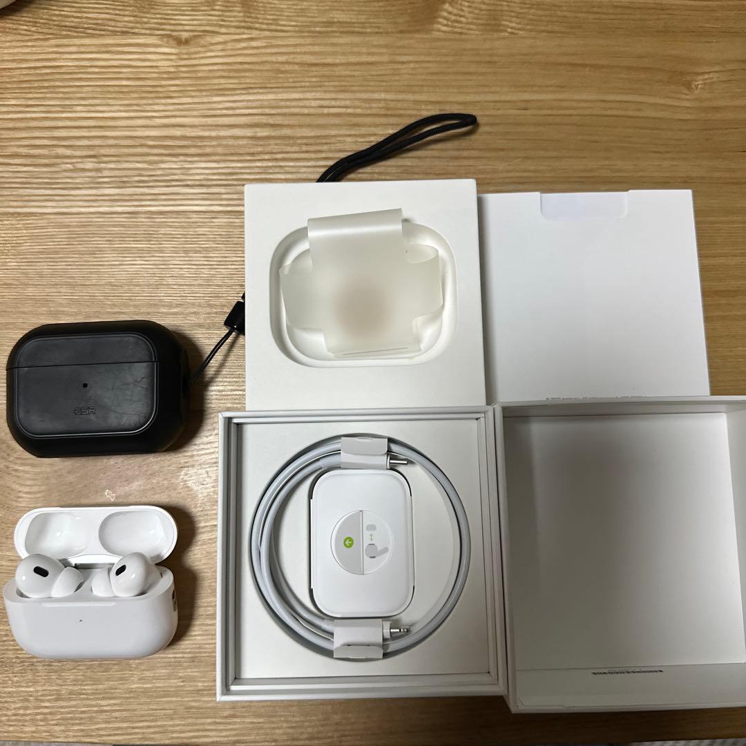 AirPods Pro2 type-c 新品正規イヤーチップESR製ケース付き