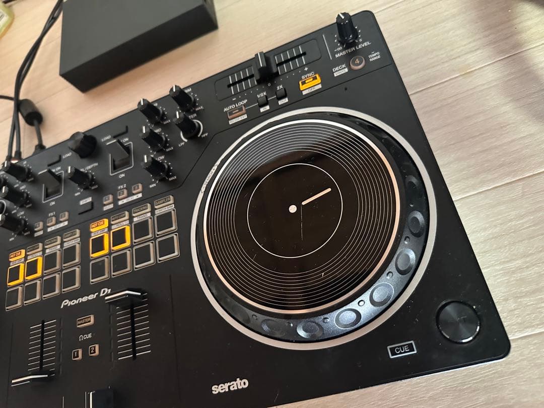 美品‼️Pioneer DJ DDJ-REV1 コントローラー&箱付き